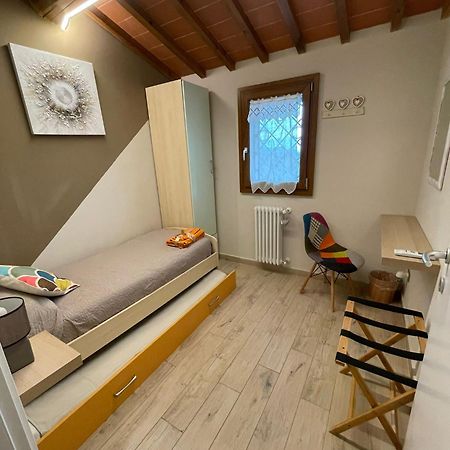La Casa Delle Rondini Villa Montelupo Fiorentino Bagian luar foto